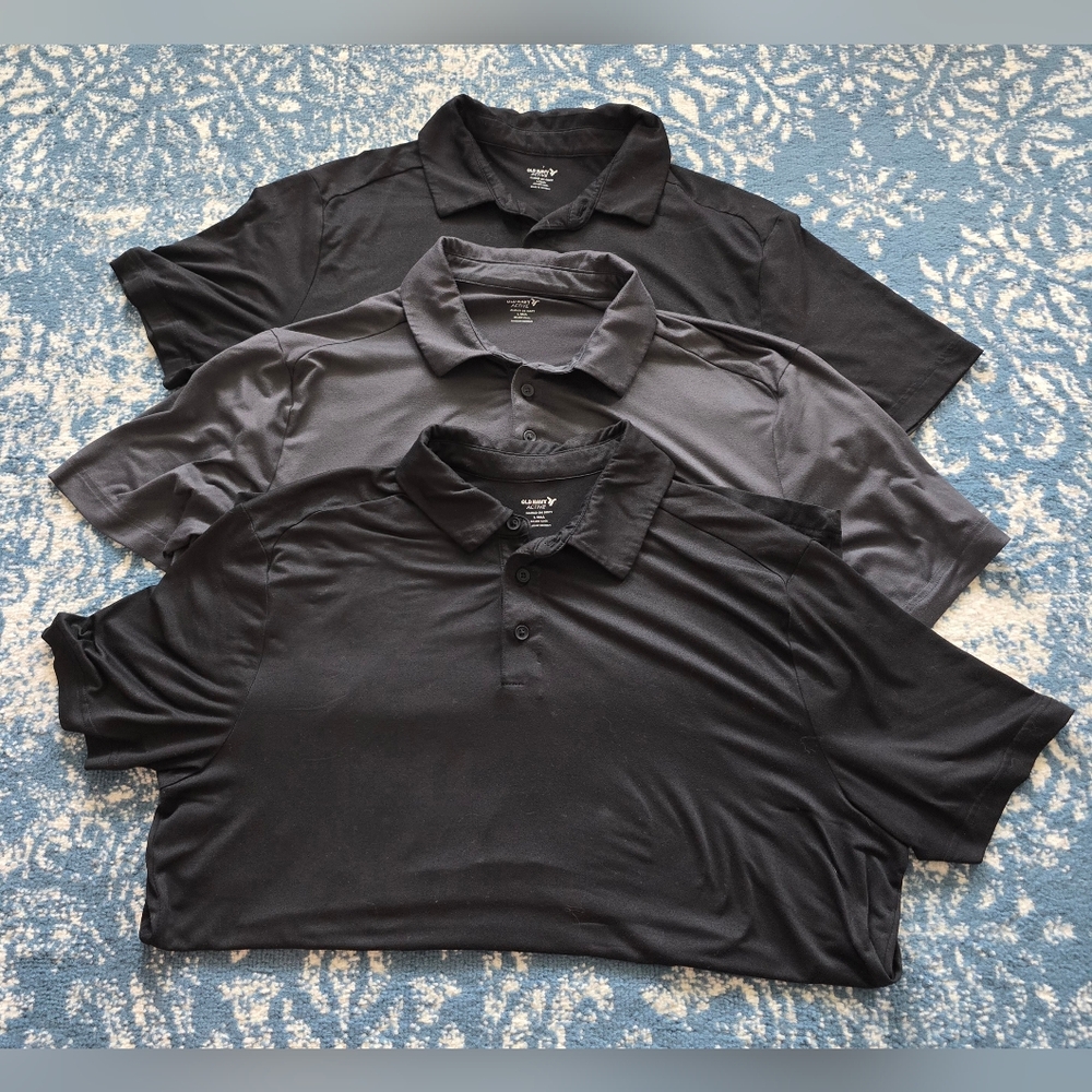 Old Navy Men's Black and Gray Polo Shirts Lot (3!)